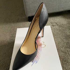 Black Jessica Simpson Paryn Pump
